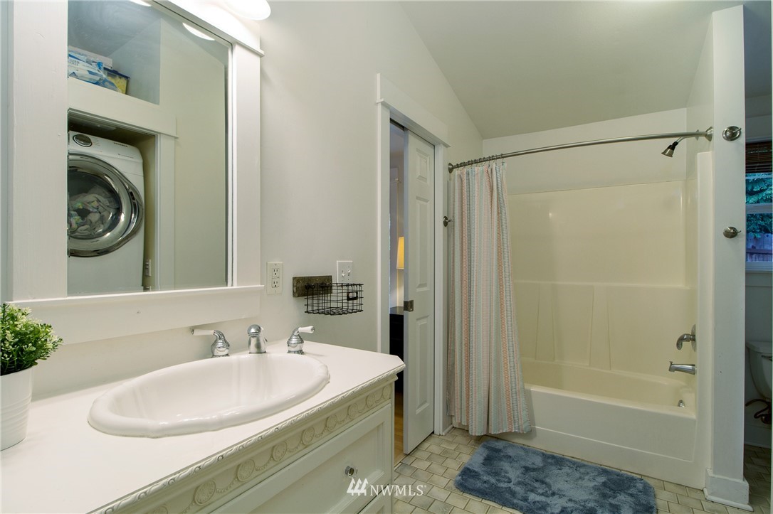 5402 Roche Harbor Road San Juan Island, WA 98250 - Photo 15 of 19 Gallery Image 15