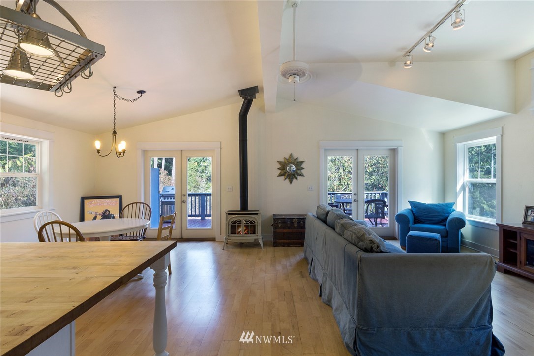 5402 Roche Harbor Road San Juan Island, WA 98250 - Photo 8 of 19 Gallery Image 8