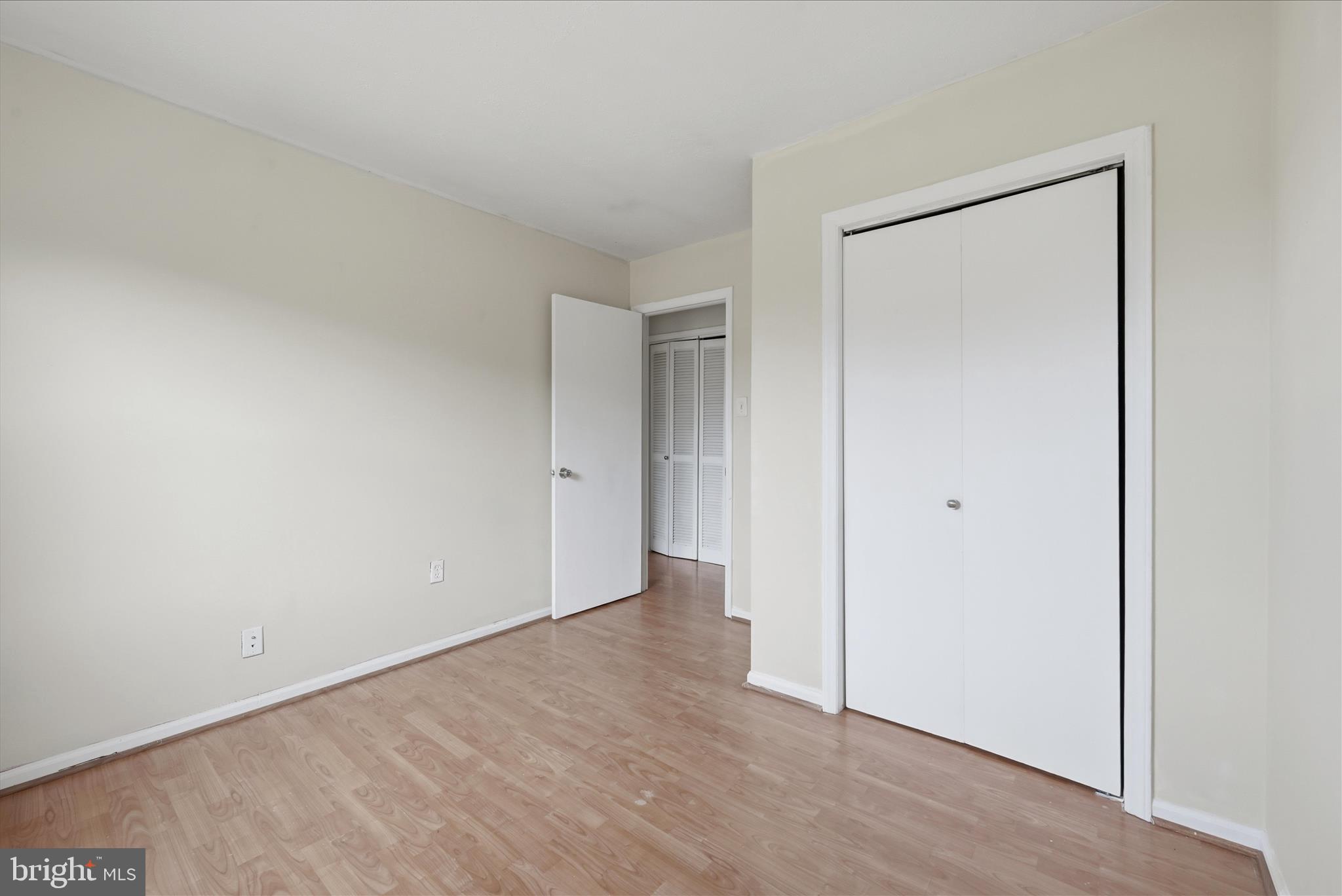 8230 Blue Ridge Court Manassas, VA 20109 - Photo 18 of 37 Bedroom