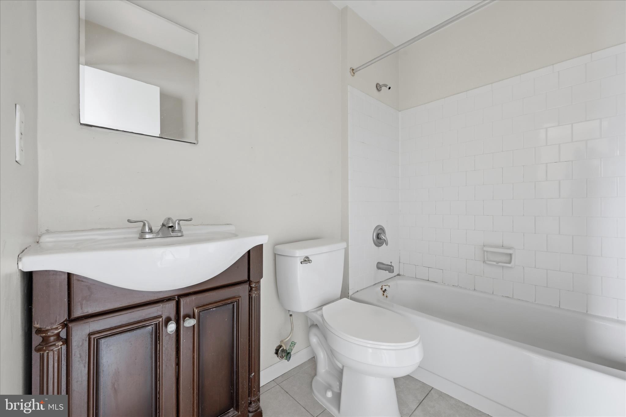 8230 Blue Ridge Court Manassas, VA 20109 - Photo 24 of 37 Bathroom