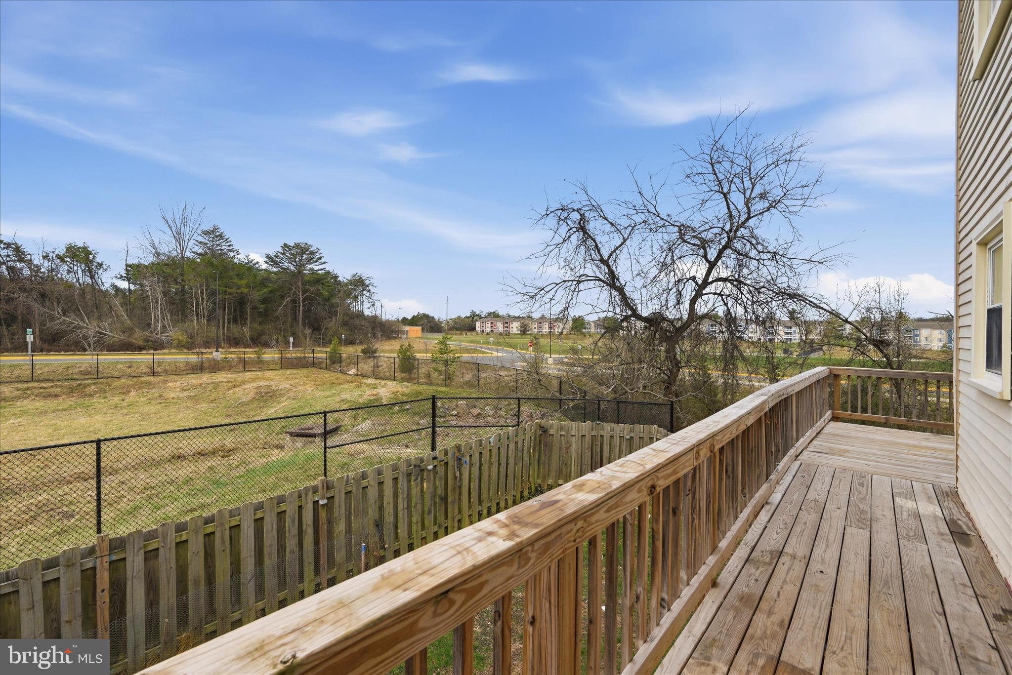 8230 Blue Ridge Court Manassas, VA 20109 - Photo 30 of 37 Deck View
