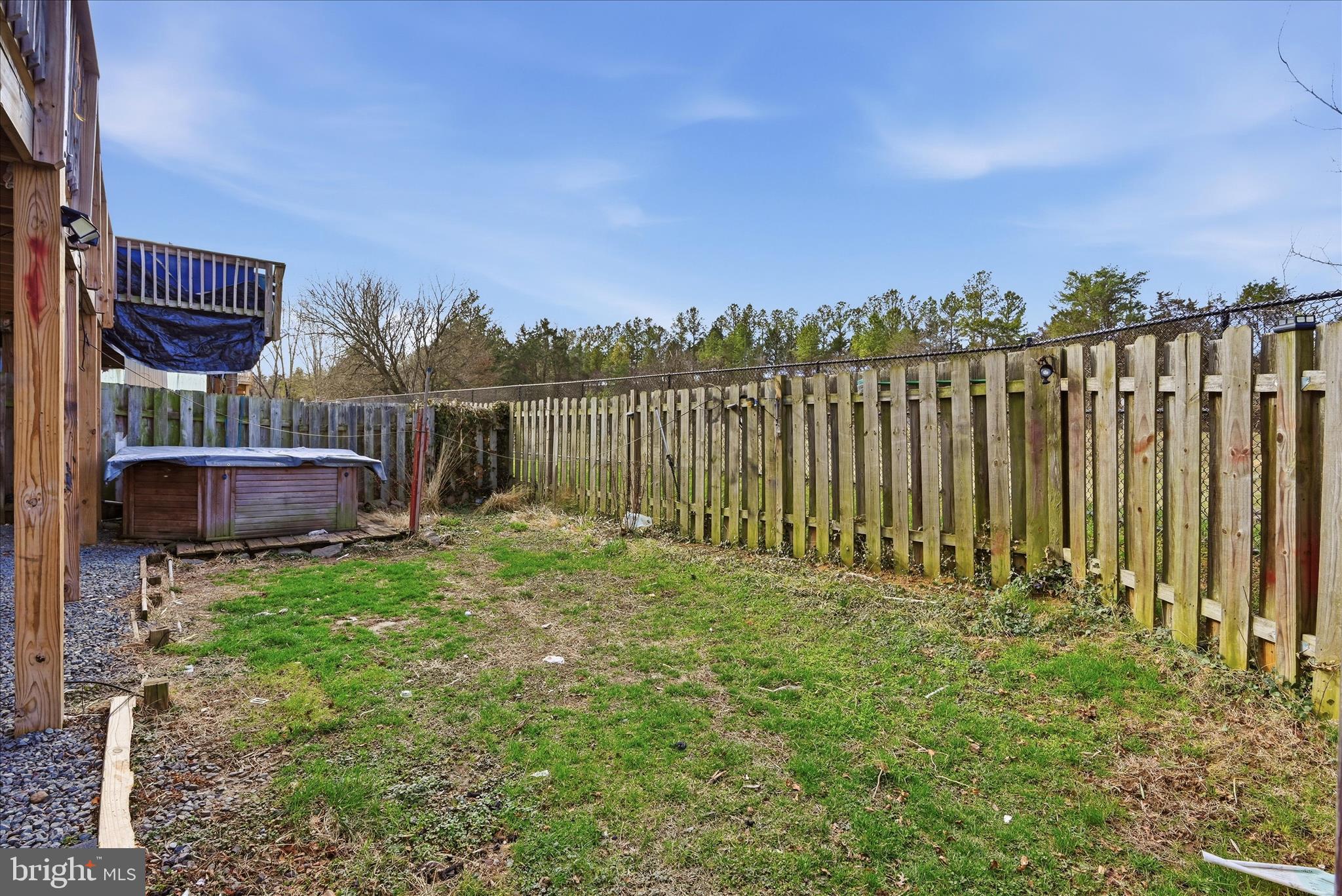8230 Blue Ridge Court Manassas, VA 20109 - Photo 33 of 37 Backyard