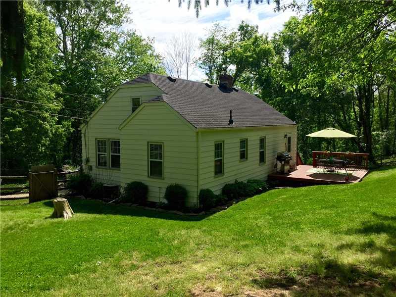 126 Klir Road Pittsburgh, PA 15209 - Photo 16 of 16 Exterior Back.
