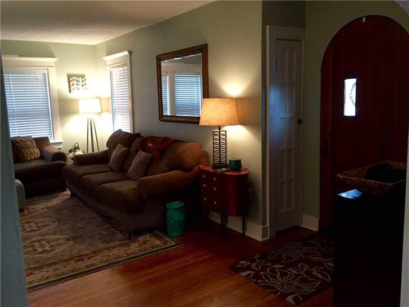 126 Klir Road Pittsburgh, PA 15209 - Photo 5 of 16 Living Room.
