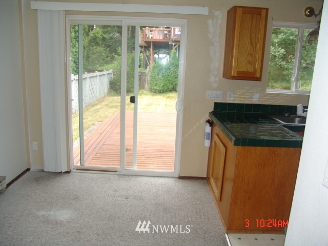 8989 Northeast Edgar Road Bremerton, WA 98311 - Photo 9 of 9 Gallery Image 9