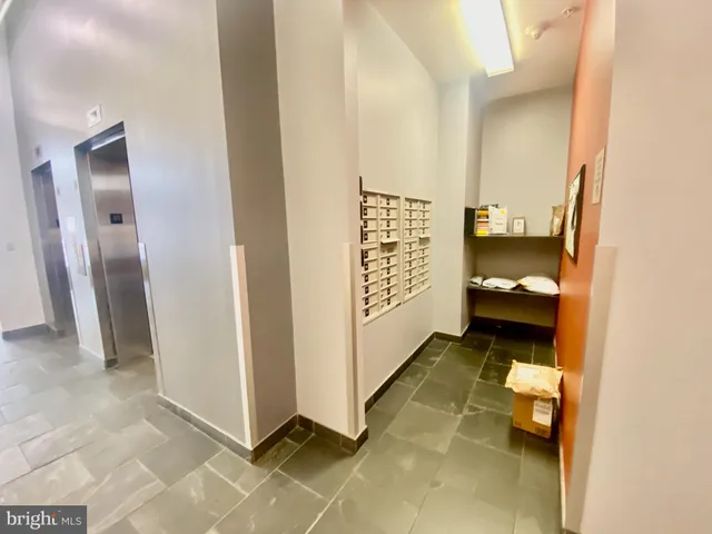 a view of utility room