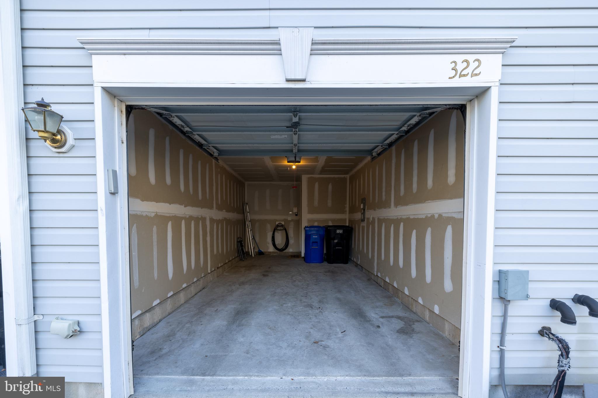 322 Lisa Way Cinnaminson, NJ 08077 - Photo 29 of 29 Garage