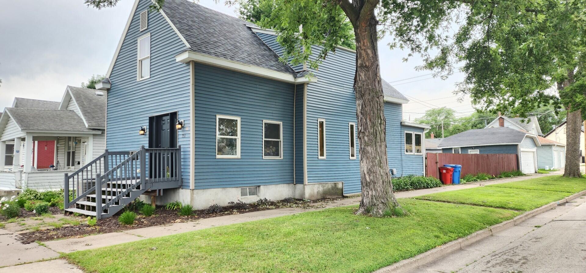 351 Chatfield Street Winona, MN 55987 - Photo 26 of 26 Side View