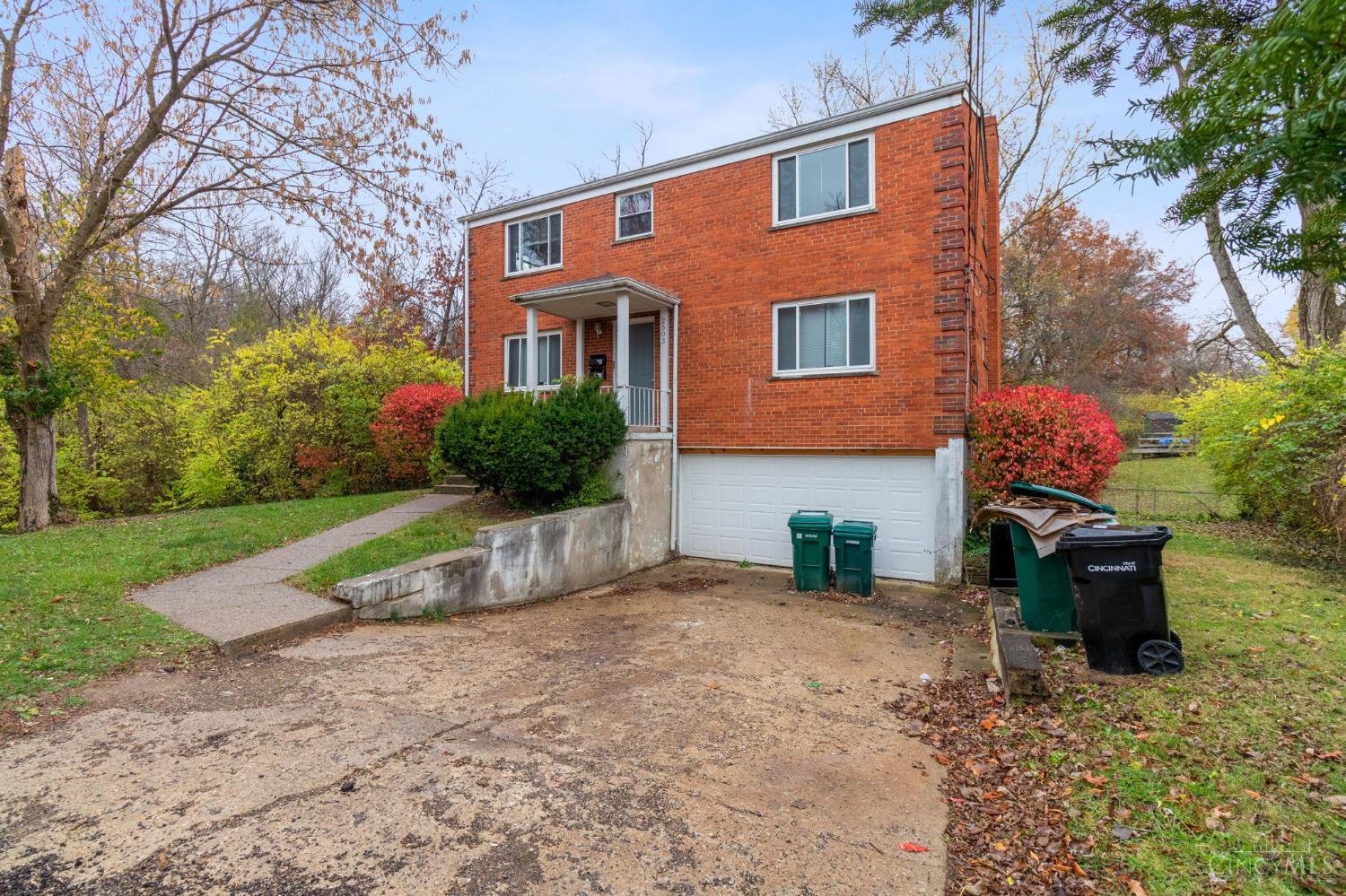 2503 Rack Court Cincinnati, OH 45239 - Photo 2 of 19