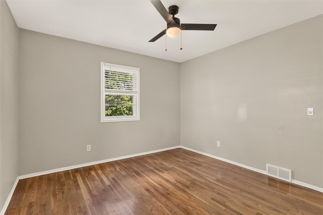339 East Commercial Street East Rochester, NY 14445 - Photo 20 of 36