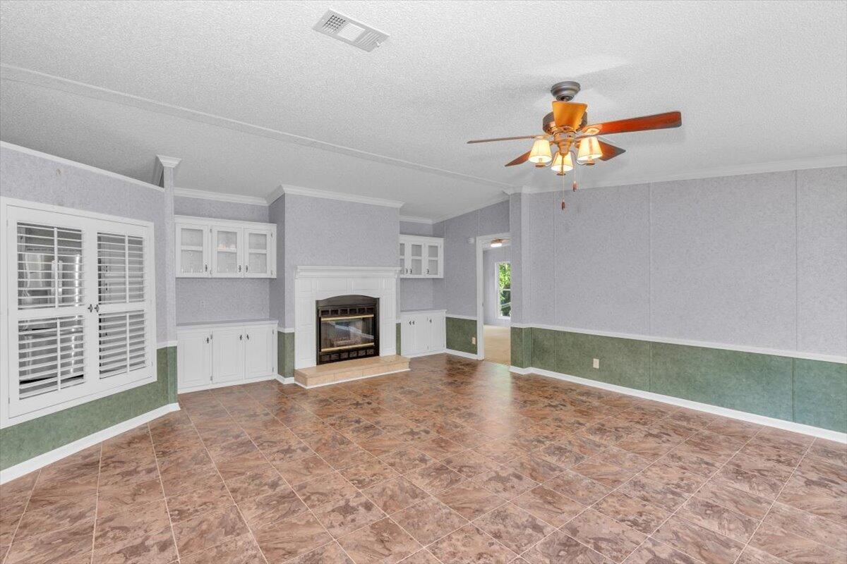 2544 Pineneedle Road Hephzibah, GA 30815 - Photo 14 of 49 Living room