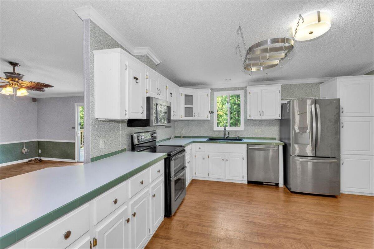 2544 Pineneedle Road Hephzibah, GA 30815 - Photo 23 of 49 Lots of countertop space