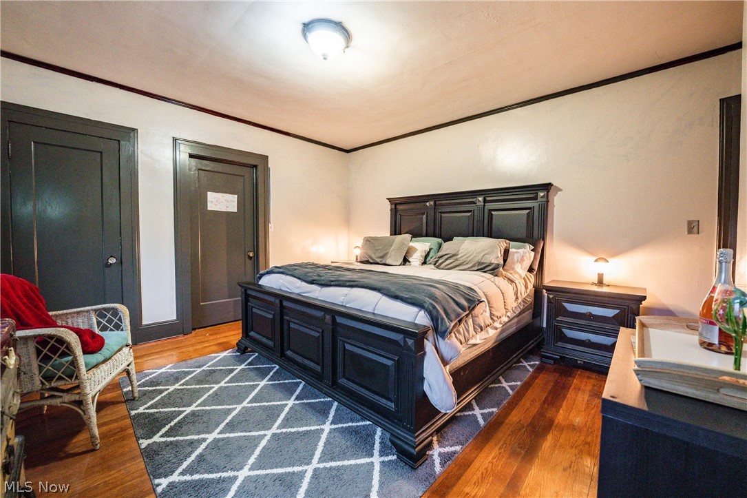 1590 Compton Road Cleveland, OH 44118 - Photo 20 of 32