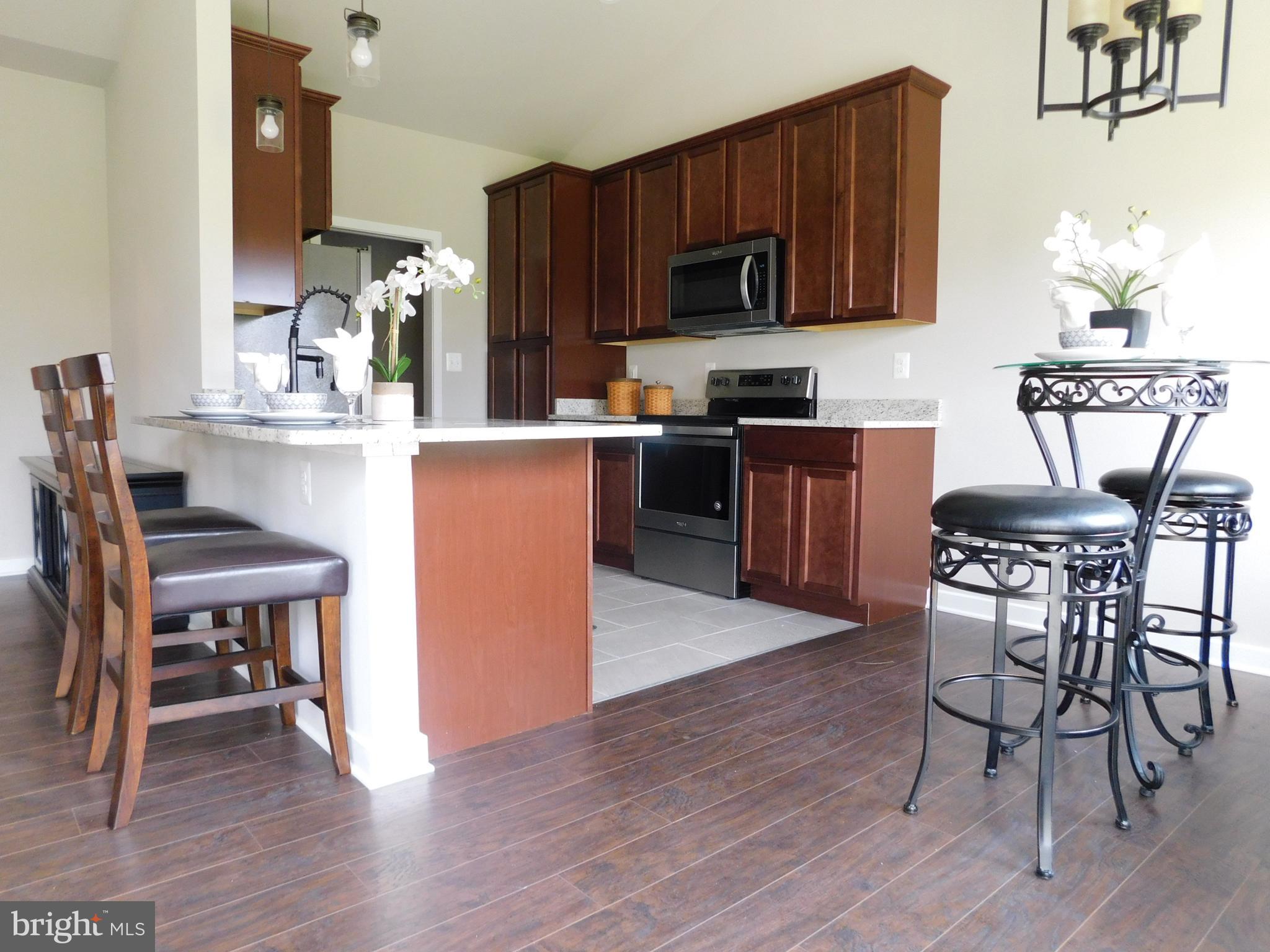 89 Old Mill Road Waynesboro, PA 17268 - Photo 4 of 19 Kitchen