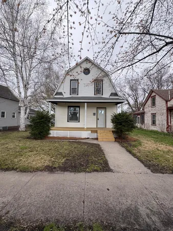$175,500 | 306 16th Street South, Benson, MN 56215