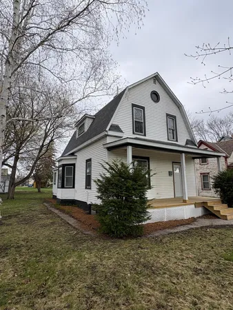 $175,500 | 306 16th Street South, Benson, MN 56215