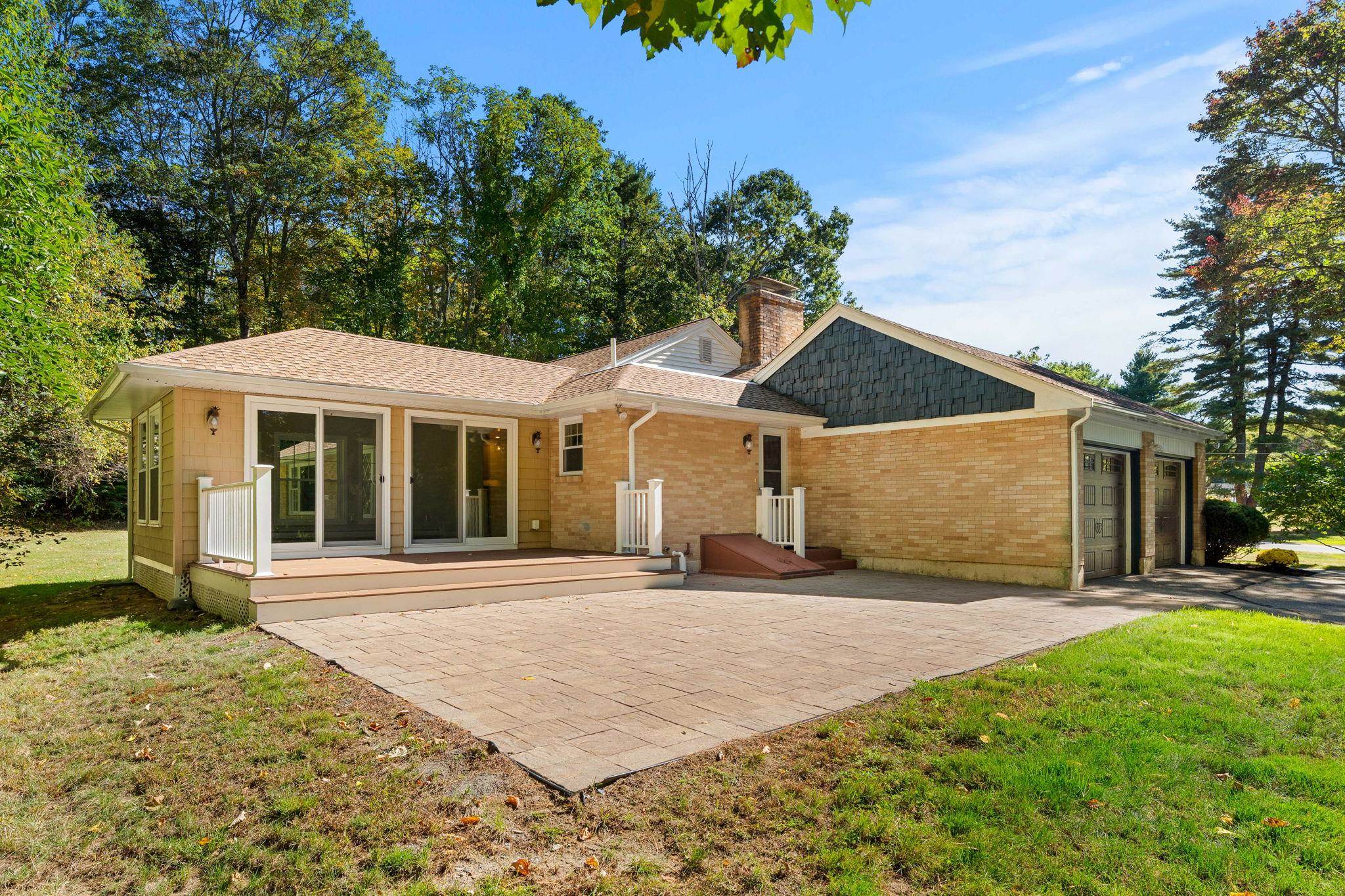 15 Morrill Street Hampton, NH 03842 - Photo 2 of 25 Gallery Image 2