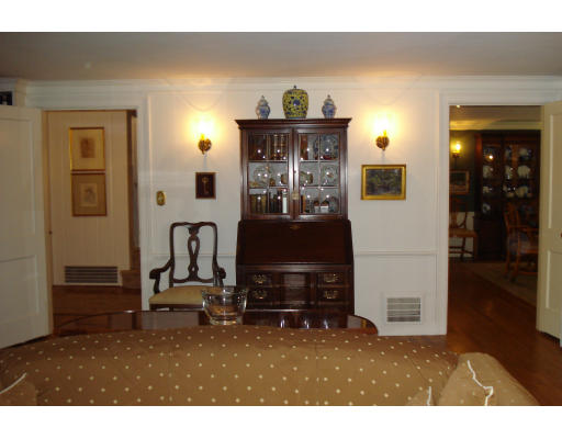 18 Woodridge Road Wellesley, MA 02482 - Photo 3 of 20 a living room with furniture a air conditioner vent and a window