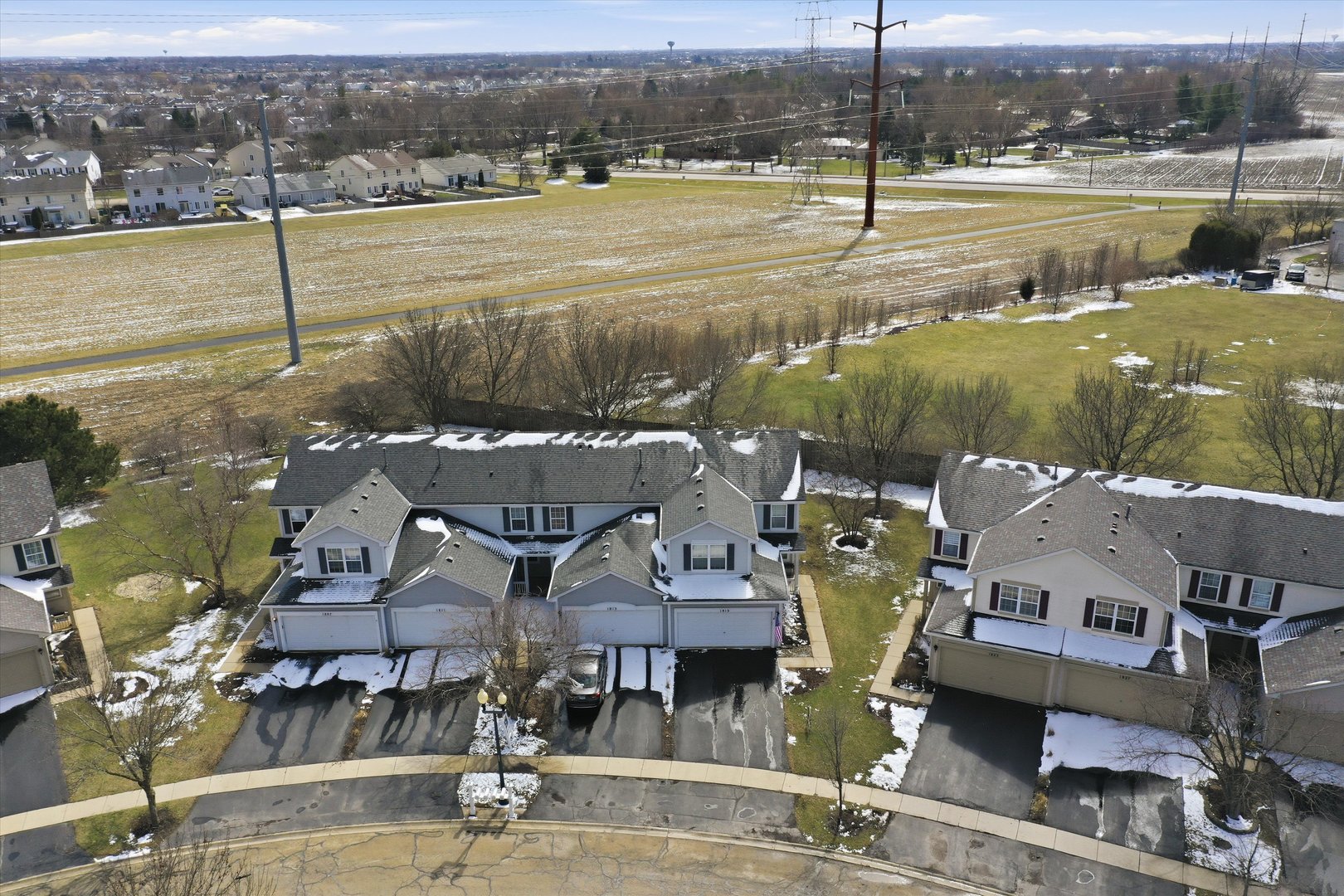 1819 South Wentworth Circle Romeoville, IL 60446 - Photo 31 of 37