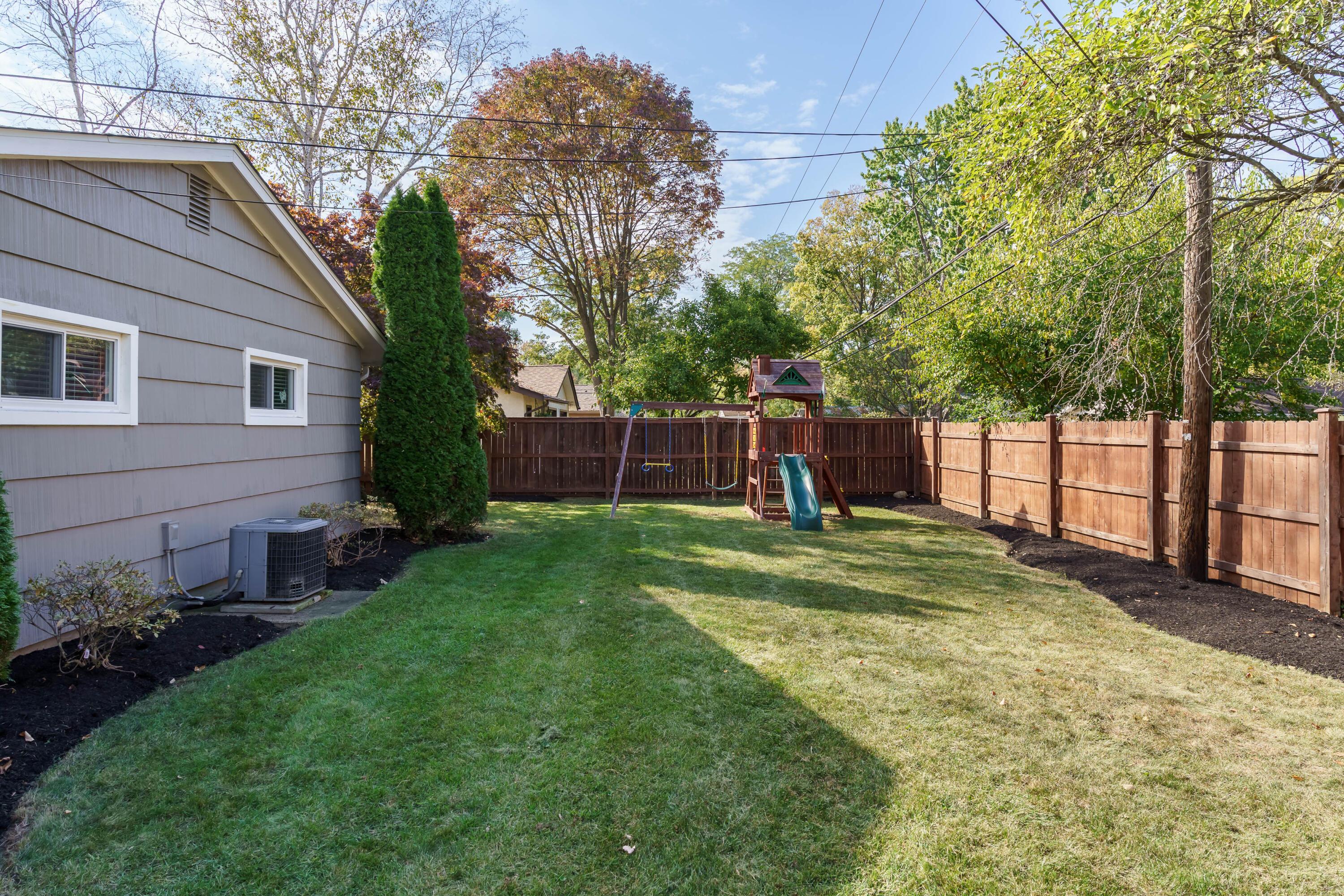 2326 Bristol Road Columbus, OH 43221 - Photo 33 of 33 2326 Bristol Rd_MLS_36
