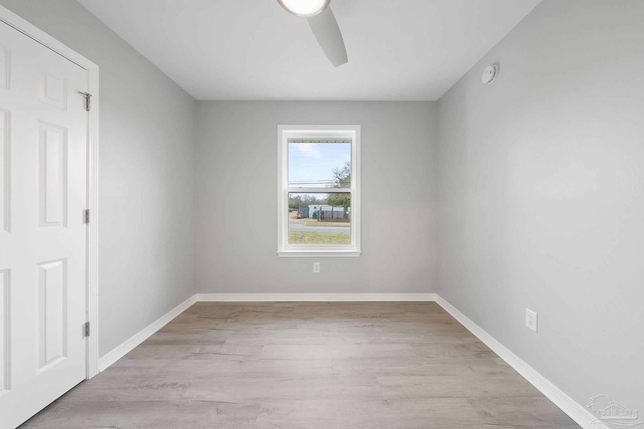 2216 Handy Road Cantonment, FL 32533 - Photo 14 of 27