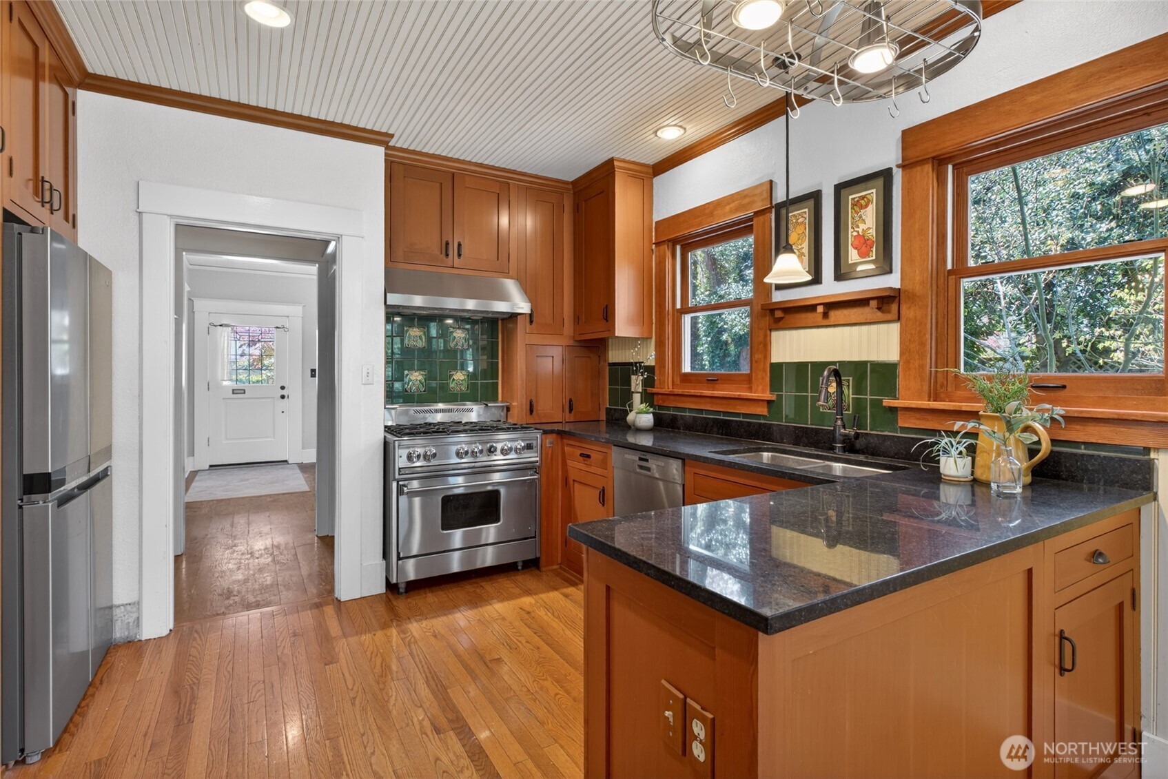 6409 Wildaire Road Southwest Lakewood, WA 98499 - Photo 10 of 31