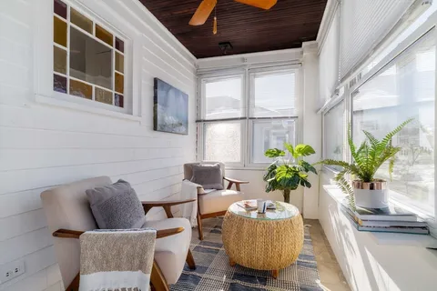 $1,075,000 | 144-146 White Street, Belmont, MA 02478