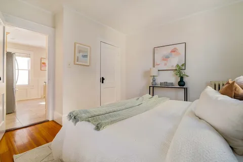 $1,075,000 | 144-146 White Street, Belmont, MA 02478