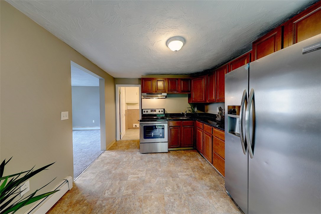 21 Laban Street Providence, RI 02909 - Photo 5 of 23 Gallery Image 5