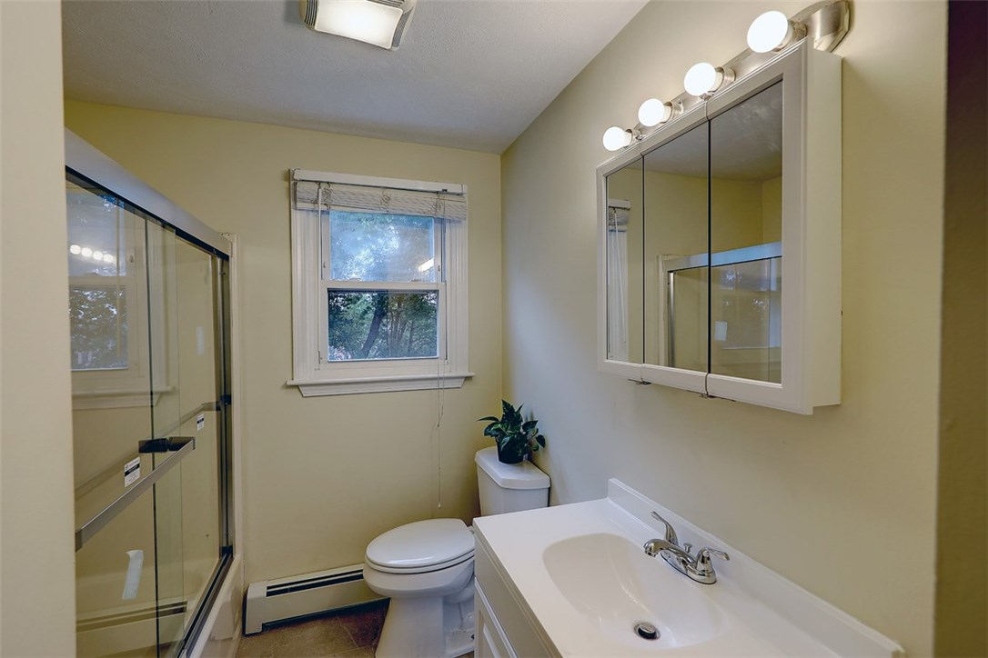 21 Laban Street Providence, RI 02909 - Photo 9 of 23 Gallery Image 9