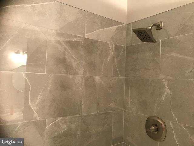 41 Fillmore Way Sicklerville, NJ 08081 - Photo 12 of 24 Shower