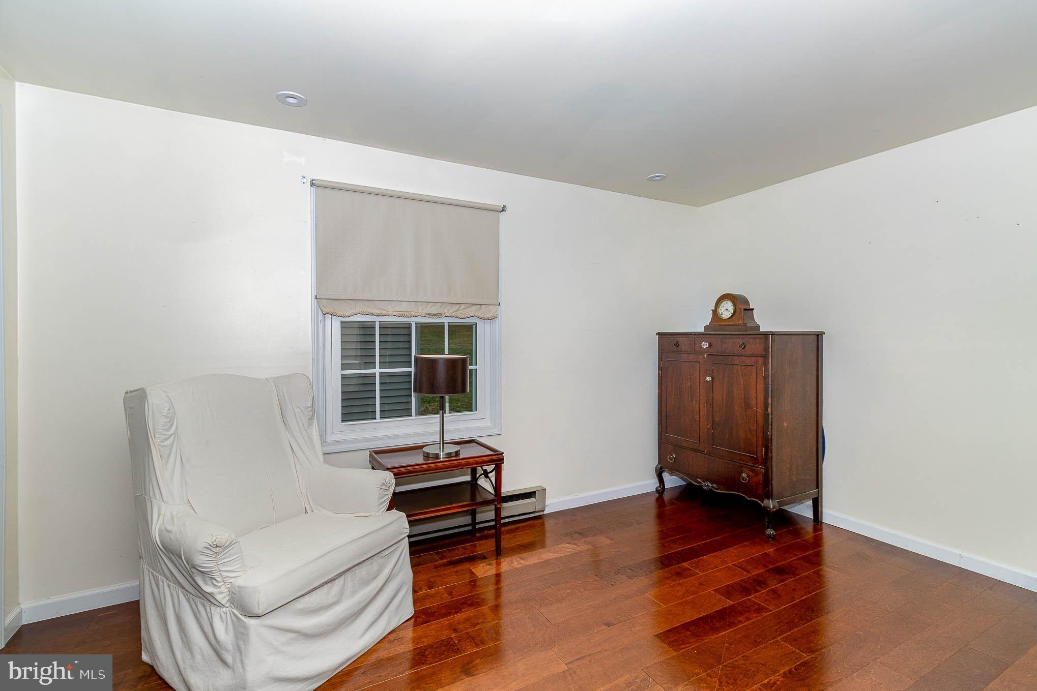 568 Hickory Road Manheim, PA 17545 - Photo 13 of 33