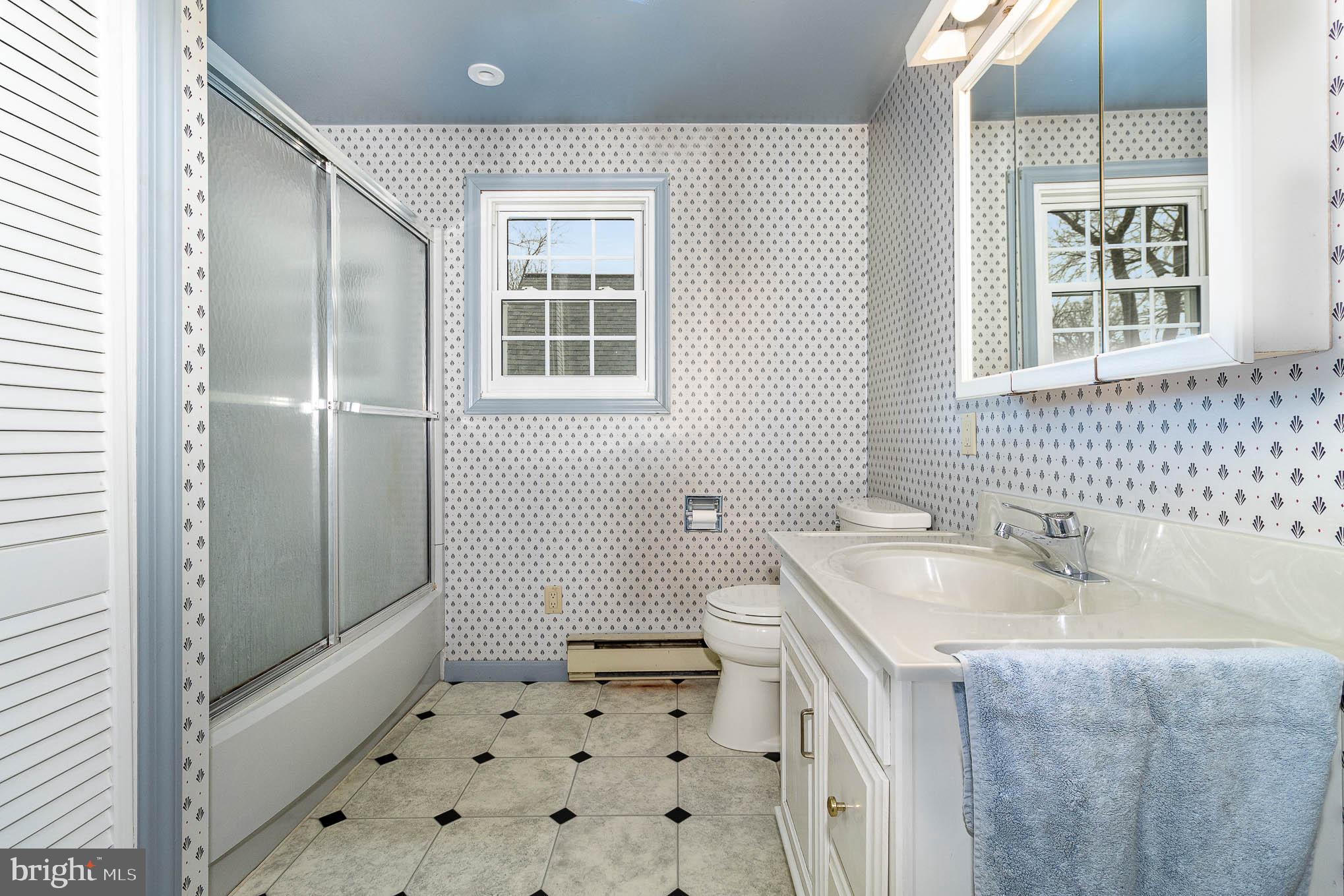 568 Hickory Road Manheim, PA 17545 - Photo 21 of 33