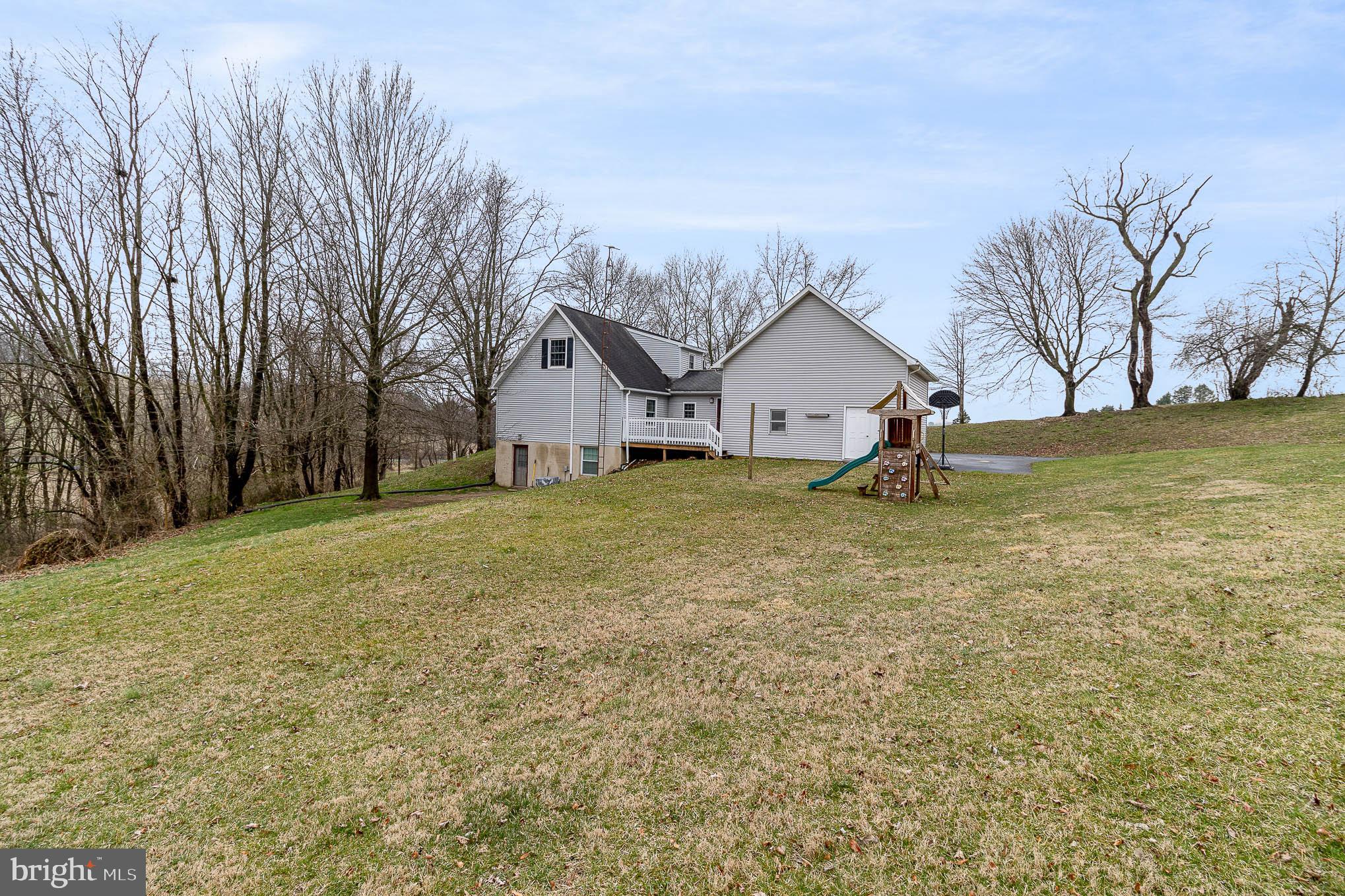 568 Hickory Road Manheim, PA 17545 - Photo 27 of 33