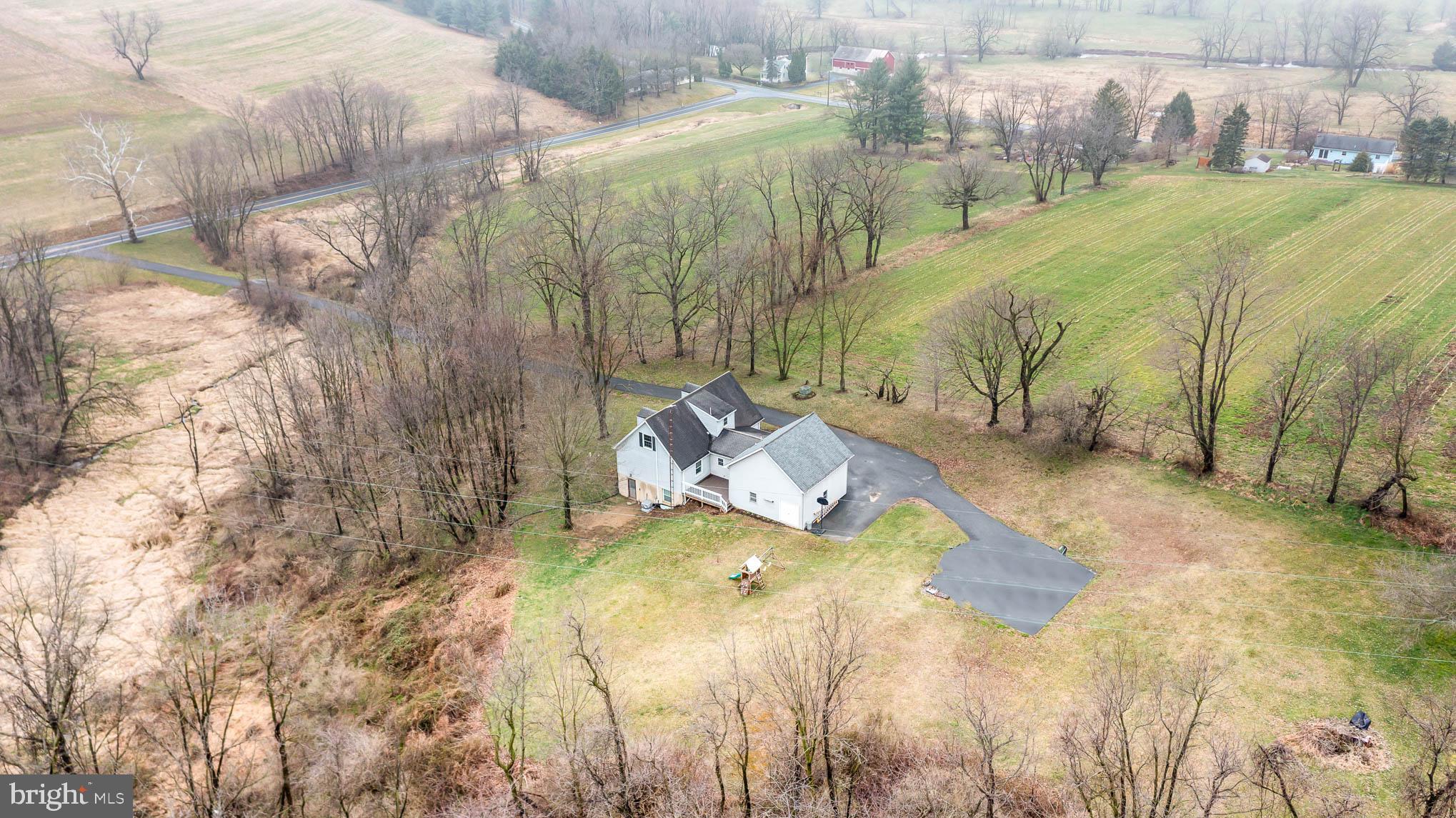 568 Hickory Road Manheim, PA 17545 - Photo 32 of 33