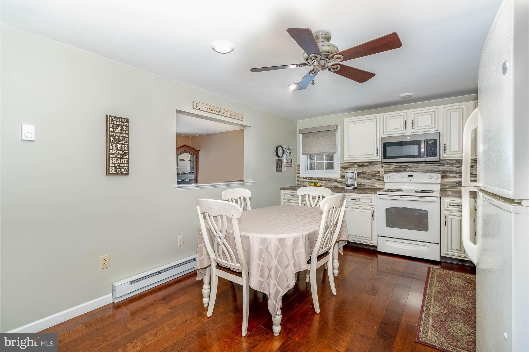 568 Hickory Road Manheim, PA 17545 - Photo 8 of 33