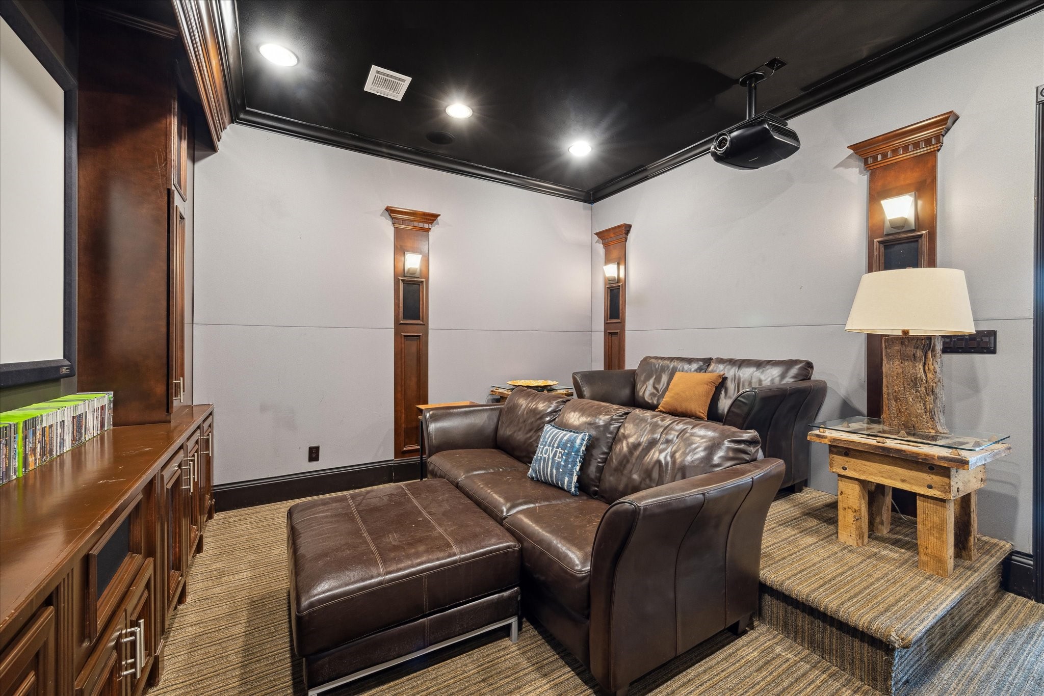 2247 Bartlett Street Houston, TX 77098 - Photo 42 of 50 MEDIA ROOM for the sports enthusiast, movie buff or TV junkie!