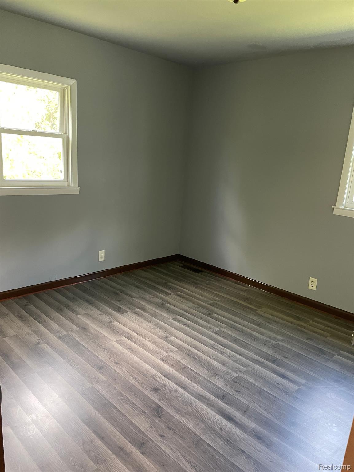 5926 Millington Road Millington, MI 48746 - Photo 8 of 19