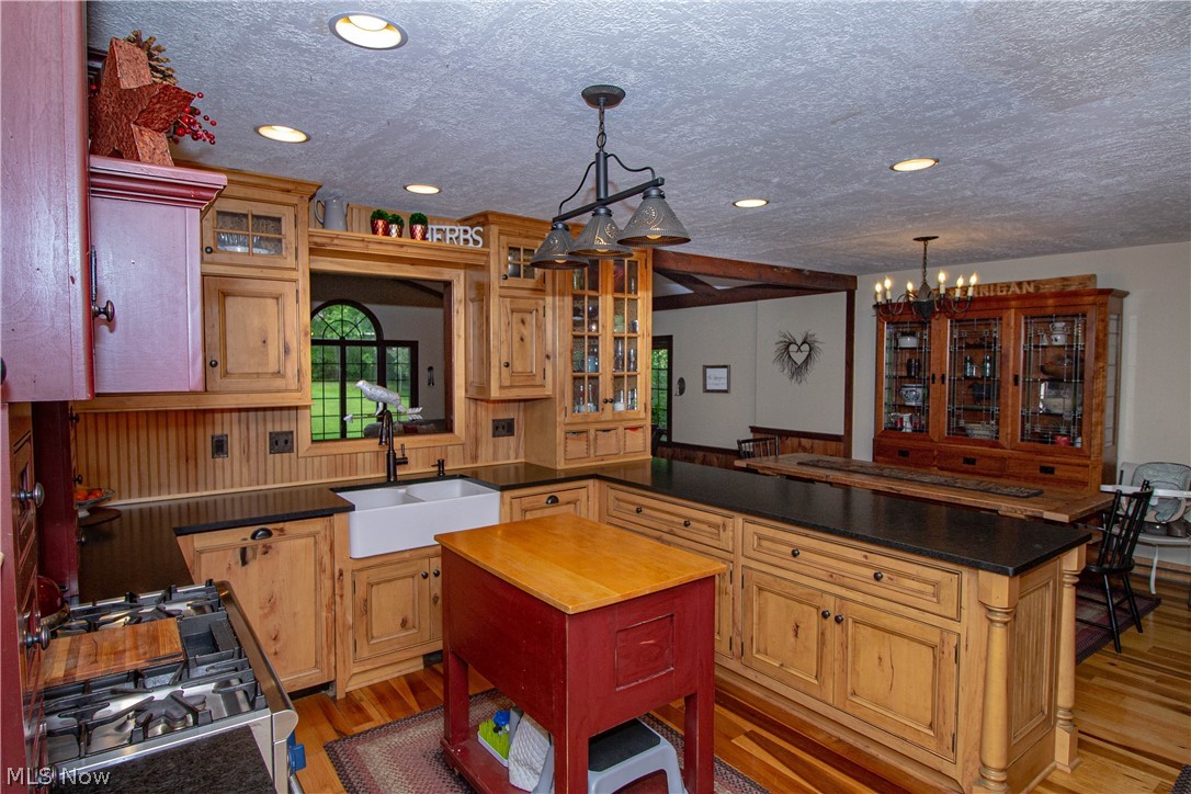 4073 Huffman Road Medina, OH 44256 - Photo 4 of 30 Kitchen
