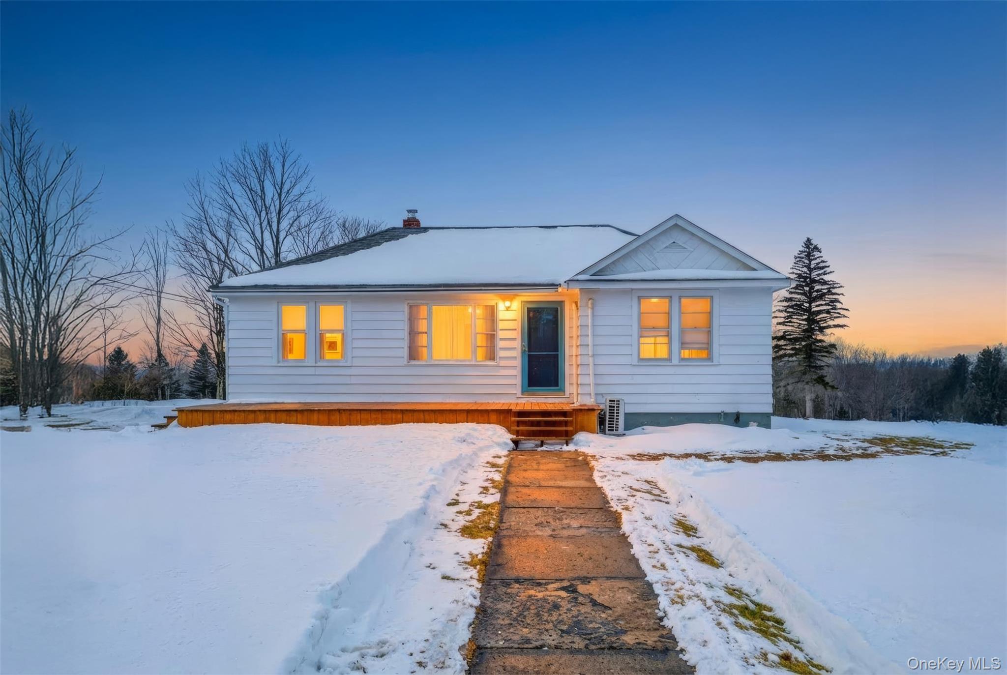 191 Rose Road Woodbourne, NY 12788 - Photo 4 of 47 Classic and charming curb appeal. Welcome home.