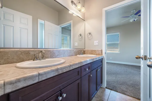 $698,000 | 18978 Via Bellagio, Friant, CA 93626