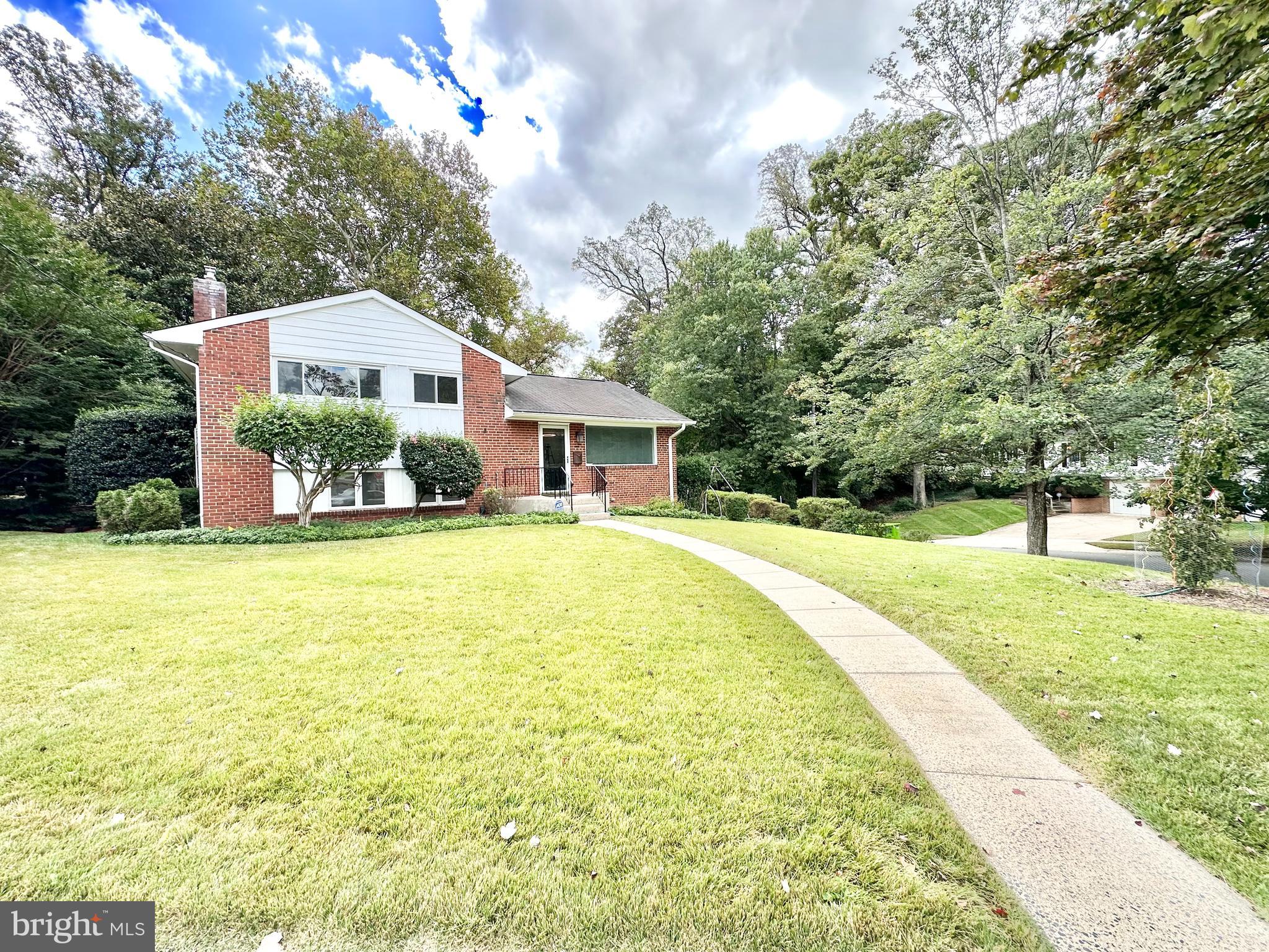 2706 Loma Street Silver Spring, MD 20902 - Photo 2 of 48 Gallery Image 2