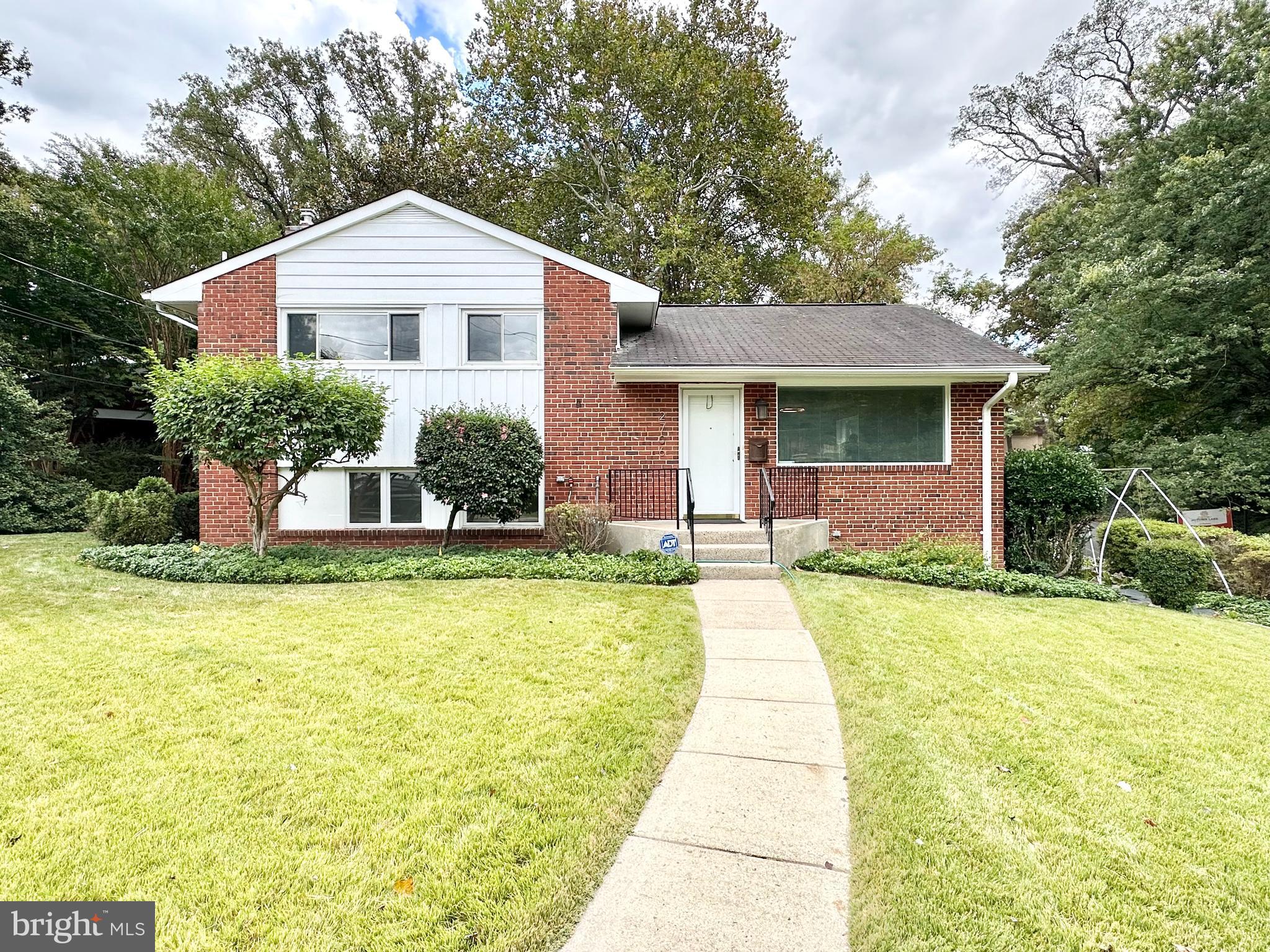 2706 Loma Street Silver Spring, MD 20902 - Photo 9 of 48 Gallery Image 9