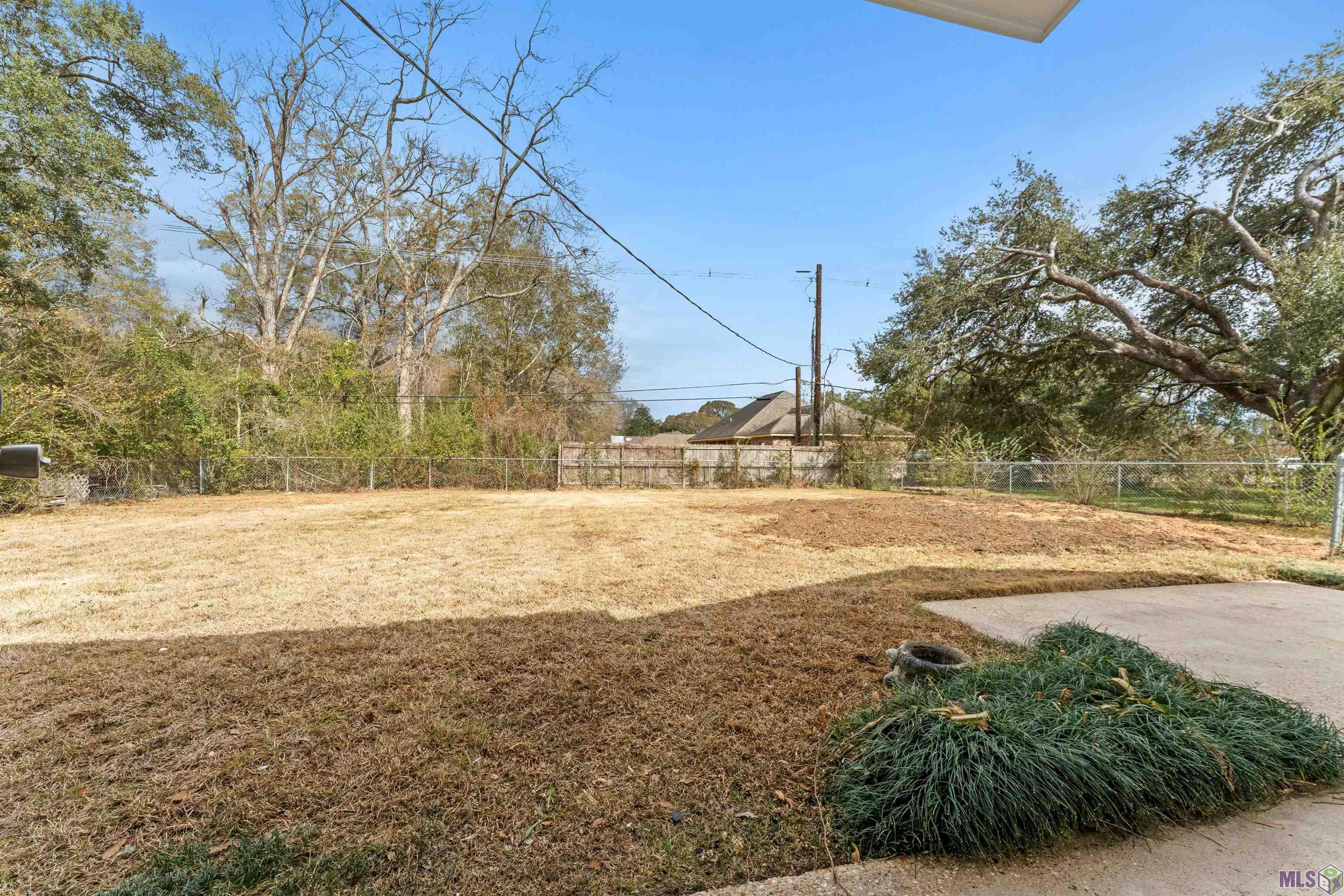 9165 Kingcrest Parkway Baton Rouge, LA 70810 - Photo 16 of 22