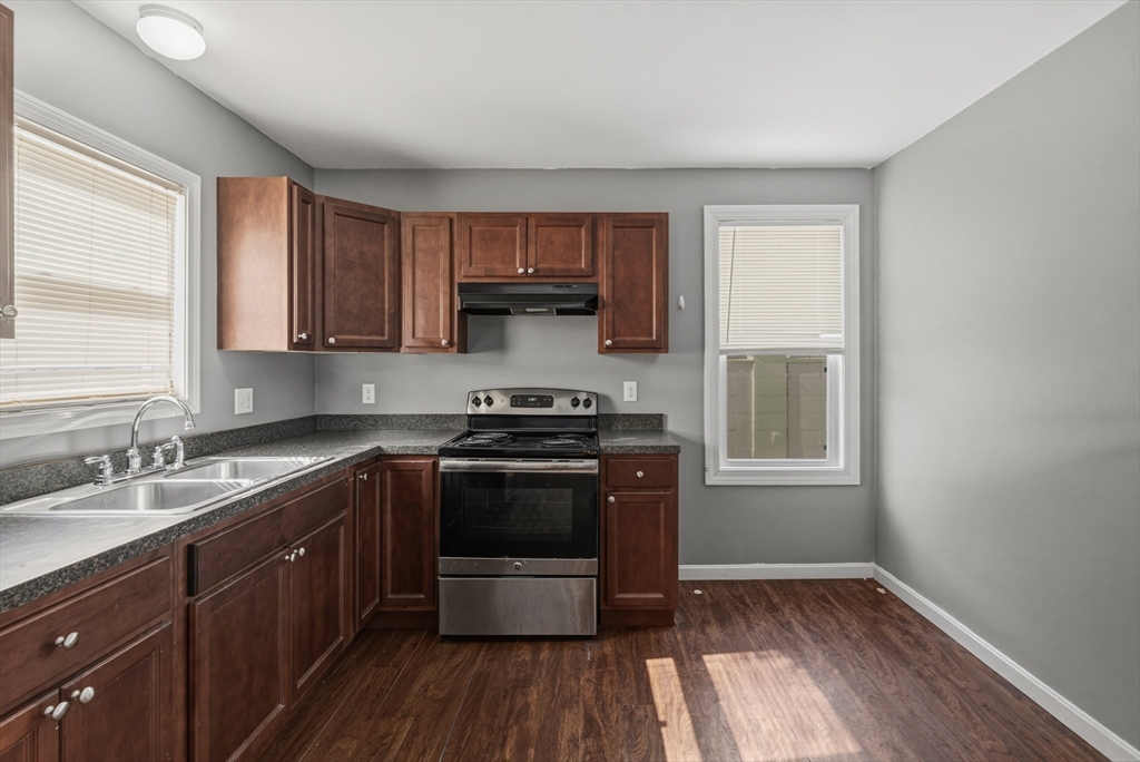 63 Brow Street Fall River, MA 02721 - Photo 6 of 40 Gallery Image 6