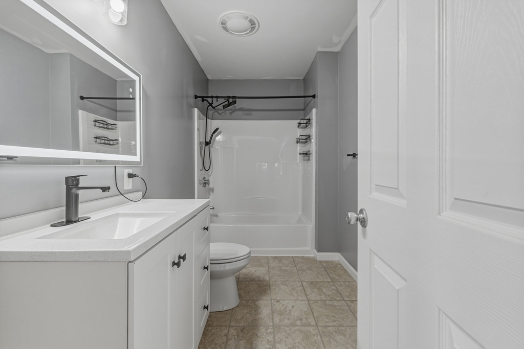 63 Brow Street Fall River, MA 02721 - Photo 9 of 40 Gallery Image 9