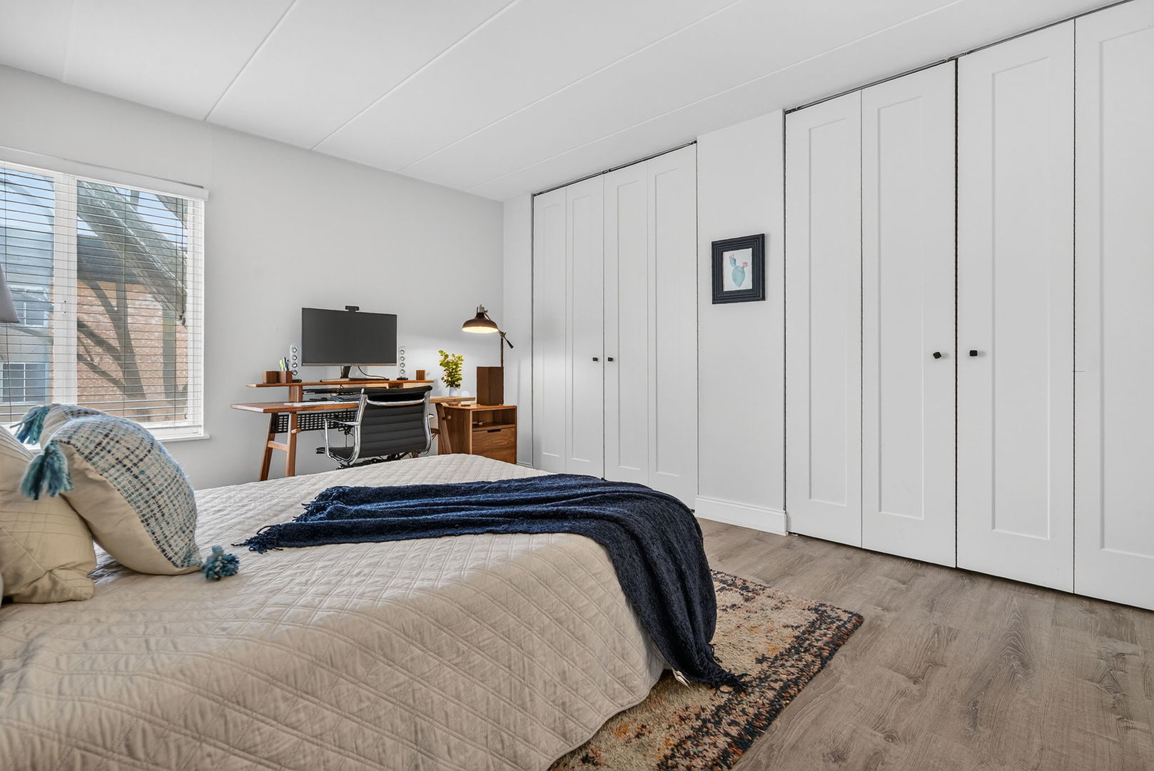 1041 North Mill Street, Unit 203 Naperville, IL 60563 - Photo 21 of 30