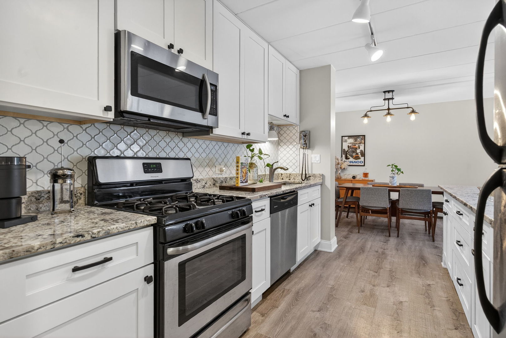 1041 North Mill Street, Unit 203 Naperville, IL 60563 - Photo 6 of 30