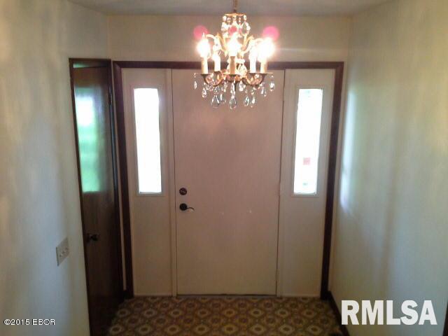 17751 Ewing Road Ewing, IL 62836 - Photo 10 of 50