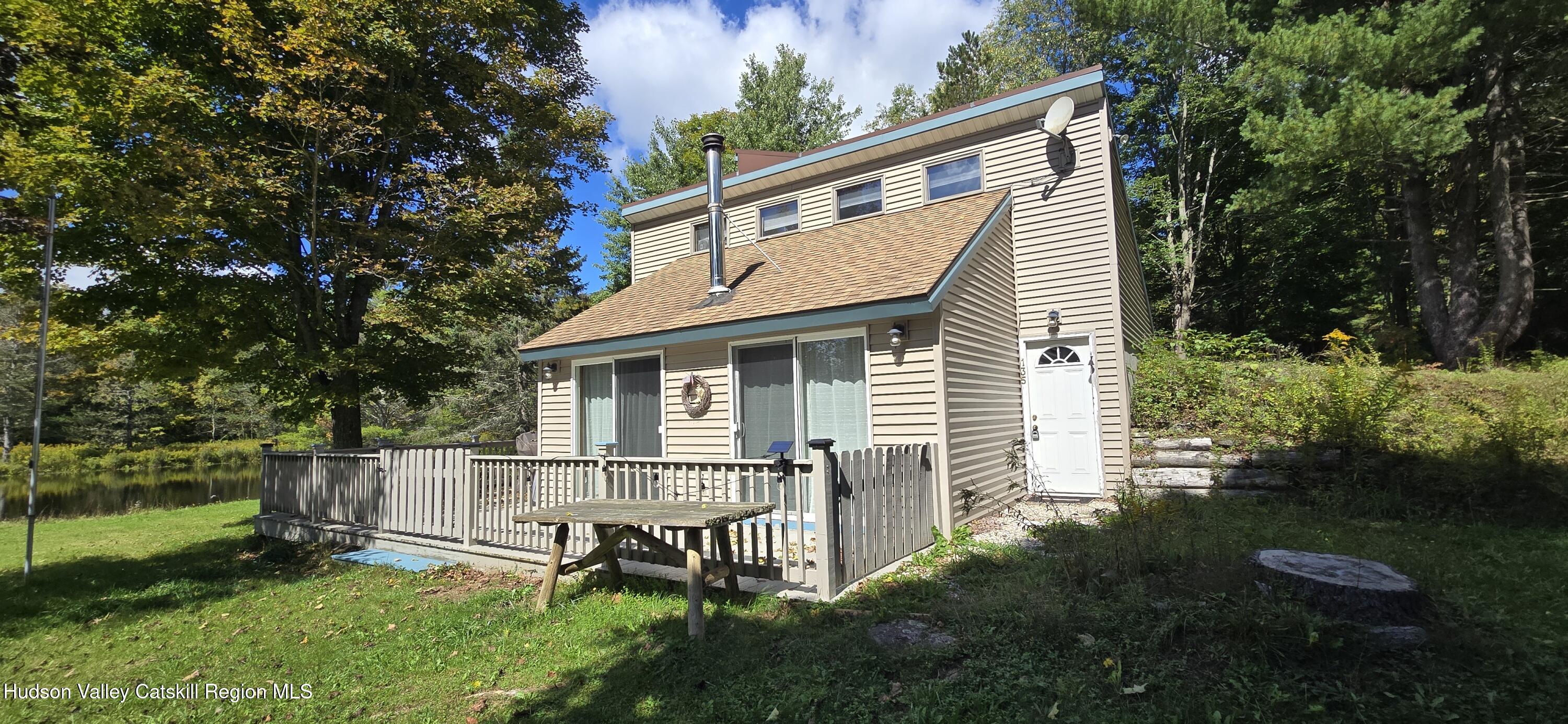 135 Mahogany Ridge Stamford, NY 12167 - Photo 2 of 63 20260918_124051